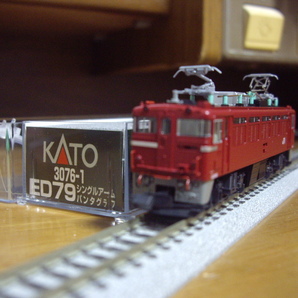 kato ED79 品番3076-1 動力車動作・ライト点灯確認済みの画像1