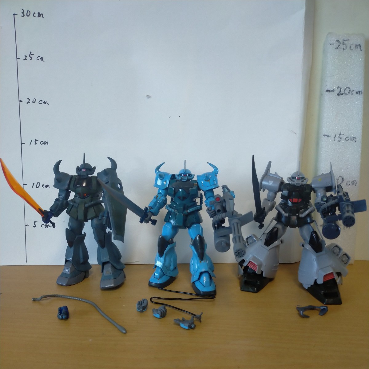 HGUC 1/144 구프 플라이트 타입 구프 커스텀 구프 REVIVE 도색 완성품 HG 정크 건프라 노리스 08 소대 건담 Ez8 피규어, 성격, 건담, 완제품