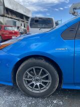 トヨタプリウス55 ZVW55後期 純正左側フェンダーカラーコード:8X7 TOYOTA PRIUS ZVW55 LEFT FENDER LEFT WING即発送_画像1