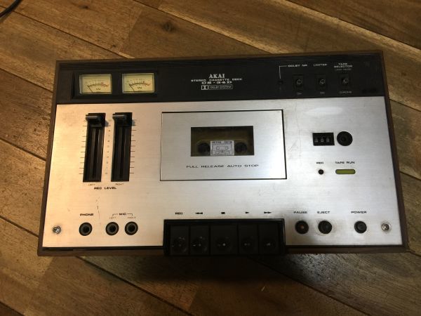 ヤフオク! -「(akai アカイ)」(カセットデッキ) (オーディオ機器)の