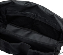 ◆レインカバー付き◆ ツールバッグ 4.3L ブラック フォールディングフラップ 防水 メッシュポケット ファッション バイクバッグ_画像4