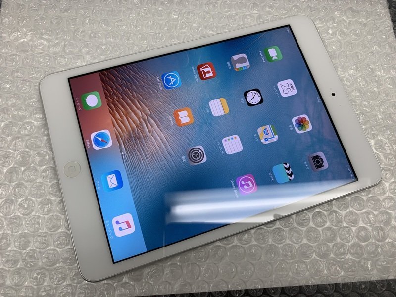 Apple iPad mini Wi-Fiモデル 16GB MD531J/A [ホワイト&シルバー