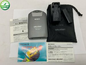 【N-5108】ヴィンテージ SONY WM-EX922 WALKMAN ソニー カセットウォークマン プレーヤー ソニー BC-7DD2 セット ジャンク【千円市場】