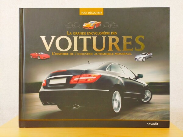 洋書/フランス語　Voitures 旧車 ISBN番号付