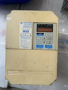 ff168 安川電機　インバーター 606PC3 CIMR-PCA22P2 中古品
