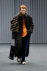 BALENCIAGA 17FW ベロアパンツ　黒