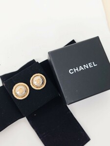 CHANEL シャネル 箱付きピアス　ココマーク#y0845