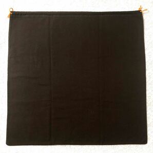 トッズ「TOD'S」バッグ保存袋 特大サイズ（2968) 正規品 付属品 内袋 布袋 巾着袋 ブラウン 57×55cm 布製 大きめの画像2