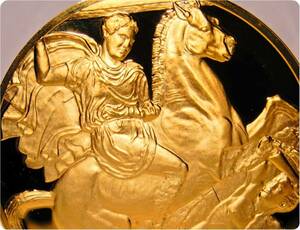 期間限定値下げ 限定品 古代彫刻 傑作 アテネの騎兵 戦士像 槍を構えるデキシレオス 記念品 メダル コイン 純金メッキ ケラメイコス博物館