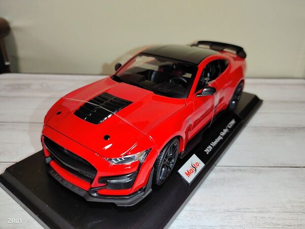 マイスト 2020 マスタング シェルビー GT 500 赤