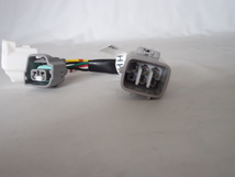 小糸製作所 KOITO LEDテール用 コネクタ変換ハーネス 17プロフィア 17レンジャー 用 左右セット LEDRCL-HH17_画像2