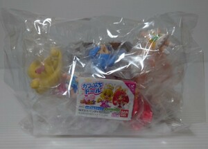 ガシャポン カプぷちドールドキドキプリキュア 全5種セット キュアハート キュアダイヤモンド キュアロゼッタ　キュアソード キュアエース