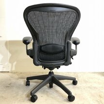 ★Herman Miller ハーマンミラー aeron chair アーロンチェア Bサイズ ランバーサポート AE111PWB アームチェア キャスターチェア 名古屋_画像4