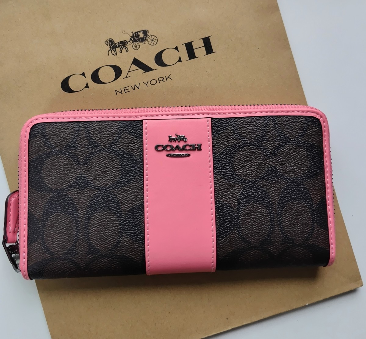 COACH シグネチャー 濃いピンク ストライプ 長財布｜Yahoo!フリマ（旧 