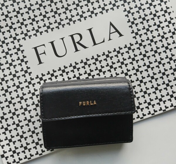 【新品】 FURLA BABYLON 三つ折り財布 　ブラック　コンパクト　無地　小銭入れ