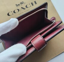 【美品】COACH コーチ 二つ折り財布 シグネチャー カーキ ダイアゴナル_画像5