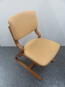 中古美品 浜本工芸 ダイニングチェア 木製フレーム 天然木 合成皮革 SDSC-46 チェア 椅子 イス いす リビング アームレス