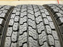 225/80R17.5 123/122L トラックタイヤ ヨコハマZEN902ZE スタッドレス　6本　2022/2021年製バリ山　225/80/17.5 滑川町引き取り可能_画像3