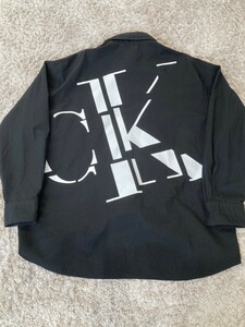 Calvin Klein* Calvin Klein long sleeve shirt big Logo L size black oversize two or more successful bids, several including in a package, direct pick ip possibility 