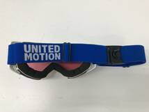 ☆☆【USED】ATOMIC アトミック ジュニア　メンター ヘルメット ホワイト united motion ゴーグル 2点セット スキー スノボ サイズ80_画像8