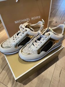 最終価格！【新品】MICHAEL KORS スニーカー6.0M 23cm 箱.紙袋付き