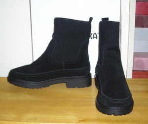  новый товар * Minnetonka. высококлассный замша натуральная кожа. вязаный ботинки * чёрный *US6*23.5.