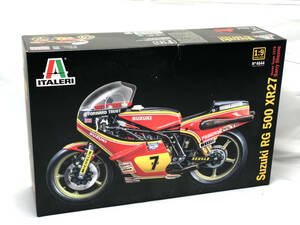 イタレリ 1/9 スズキ RG500 XR27 #7 Heron Team 1978 BARRY SHEENE