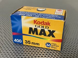 ★カナダで購入★ Kodak GOLD コダック ゴールド 期限切れ フィルム　新品未開封 古いフィルム