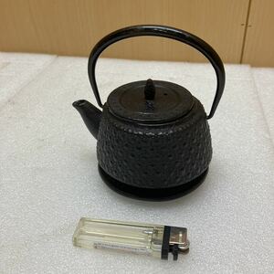 XL9121 南部鉄器 岩鋳 亀甲霰紋 鉄瓶 急須 茶道具 鉄瓶 南部鉄瓶 金属工芸品 骨董品 20231020