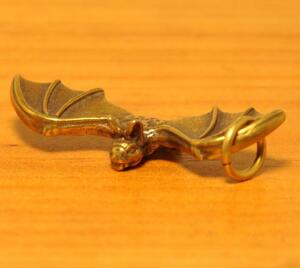 solid brass ソリッド ブラス 真鍮 鋳物 コウモリ 蝙蝠 BAT チャーム キーホルダー パーツ S