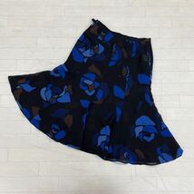 1190◎ 日本製 HANAE MORI ハナエモリ パンツ ボトムス フレア スカート ロング丈 花柄 ブラック ブルー レディース38_画像2