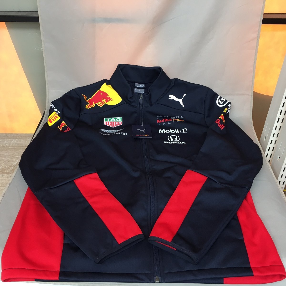 年最新Yahoo!オークション  f1 レッドブル ジャケットの中古品