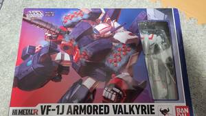 HI-METAL R 超時空要塞マクロス 愛・おぼえていますか VF-1J アーマードバルキリー　初期版