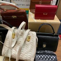 1000円から まとめ大量!!no73 90s デザイン ハンドバッグ 等NINARICCI HANAEMORI VALENTINO RENOMA KIMIJIMA marieclaire BALMAIN 等_画像3