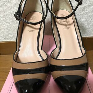 美品 カリアング パンプス エナメルパンプス
