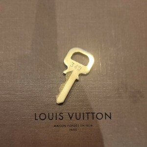 美品 Louis Vuitton パドロック カデナ 南京錠 ルイヴィトン 鍵 ゴールド 　番号　342　送料63円～