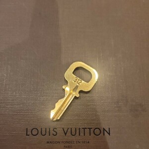 美品 Louis Vuitton パドロック カデナ 南京錠 ルイヴィトン 鍵 ゴールド 　番号　312　送料63円～