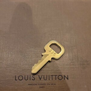 美品 Louis Vuitton パドロック カデナ 南京錠 ルイヴィトン 鍵 ゴールド 　番号　335　送料63円～