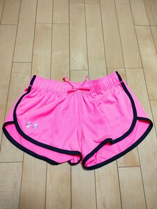 【美品】アンダーアーマーUNDER ARMOUR レディースランニングパンツ SMサイズ ピンク