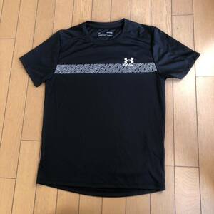 アンダーアーマー 半袖Tシャツ 黒　sサイズ