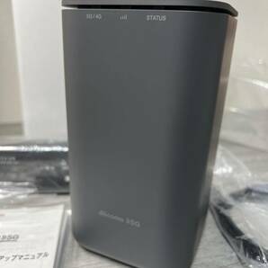 美品 ドコモ Wi-Fiルーター HOME 5G HR01  4G 5G対応 送料無料の画像4