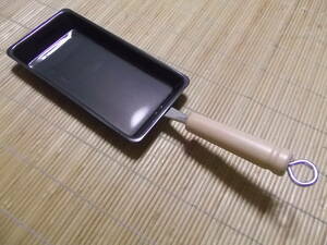 新品　鉄フライパン　IH対応　玉子焼き器　長方形