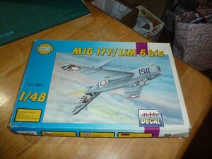 1/48　ミグ MiG 17F/LiM 6 bis SMER　セマー ソ連　ソビエト　ロシア