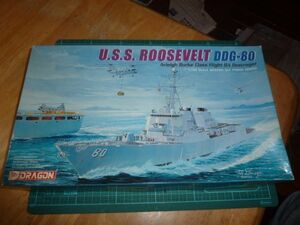 1/700　アメリカ海軍 イージス・ミサイル駆逐艦 ルーズベルト　ドラゴン　USS ROOSEVELT DDG-80　DRAGON