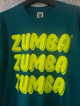 正規品●ZUMBA●traneform T shirts Tシャツ　ダークグリーン　ユニセックス　ワンサイズ　品切中商品_画像3