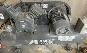 ANEST IWATA　TLP37E-10　コンプレッサー　2014　AC200V　中古品 　※引き取りのみ