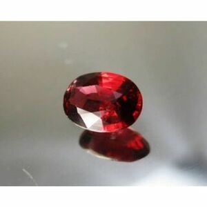 天然石◆ロードライトガーネット★ 0.95ct 　●未使用　■ケース付