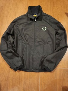 FRED PERRY ×PETER JENSEN　スウィングトップ　ブルゾン　ジャケット　スタジャン　コーチジャケット　コム・デ・ギャルソン好きに　レア