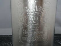 【JACK DANIEL'S OLD TIME Jennessee WHISKEY STAINLESS STEEL 70z ジャックダニエル　スキットル】_画像2