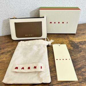 【MARNI】マルニ　フラグメントケース カードケース　ブラウン